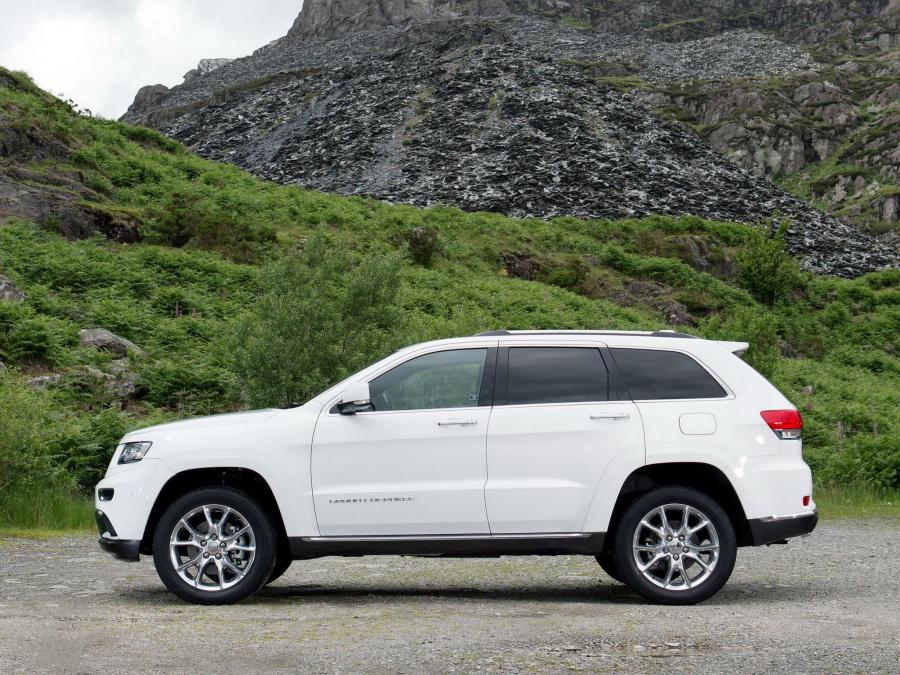  Jeep Grand Cherokee Summit 2013 года  (UK) (фото 3 из 16)